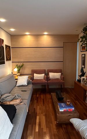 Casa à venda com 220m², 4 quartos e 2 vagas
