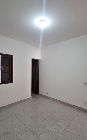 Casa para alugar com 290m², 6 quartos e 2 vagas Casa para alugar com 290m², 6 quartos e 2 vagasQuarto 2