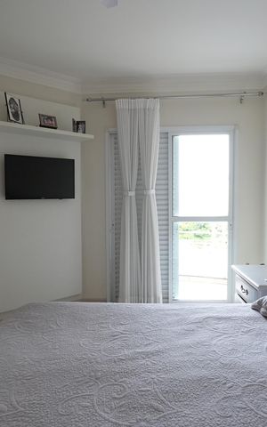 Casa à venda com 250m², 3 quartos e 4 vagasQuarto Suite 3