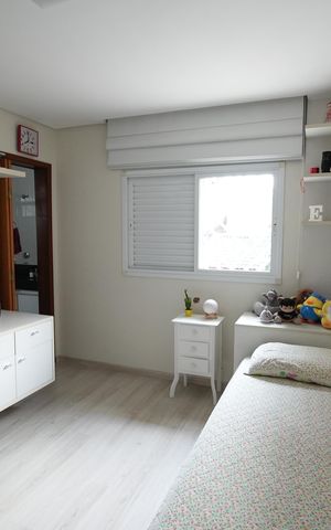 Casa à venda com 250m², 3 quartos e 4 vagasQuarto Suite 2