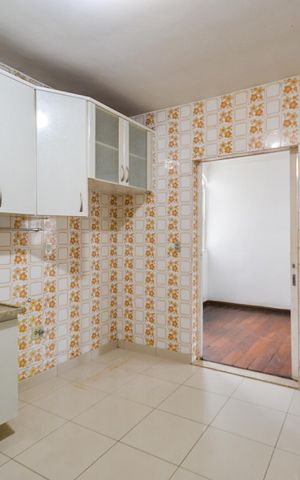Apartamento à venda com 200m², 4 quartos e 2 vagas Apartamento à venda com 200m², 4 quartos e 2 vagasCozinha