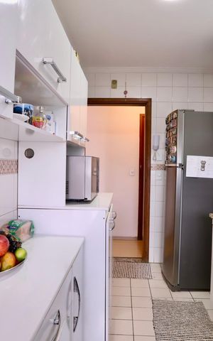 Apartamento à venda com 75m², 3 quartos e 2 vagas Apartamento à venda com 75m², 3 quartos e 2 vagasCozinha