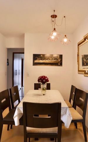 Apartamento à venda com 75m², 3 quartos e 2 vagas Apartamento à venda com 75m², 3 quartos e 2 vagasSala de Jantar