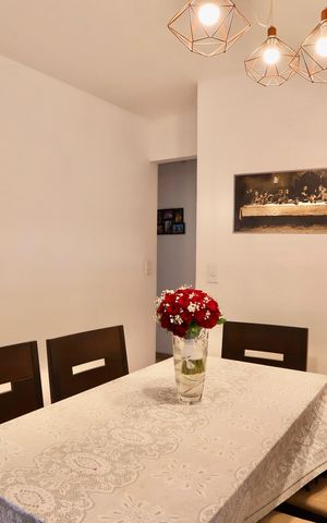 Apartamento à venda com 75m², 3 quartos e 2 vagas Apartamento à venda com 75m², 3 quartos e 2 vagasSala de Jantar