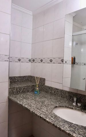 Apartamento à venda com 75m², 3 quartos e 2 vagas Apartamento à venda com 75m², 3 quartos e 2 vagasBanheiro
