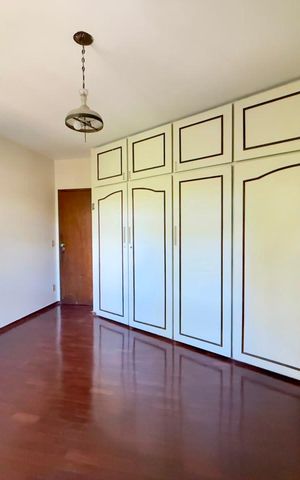 Apartamento à venda com 149m², 4 quartos e 1 vaga