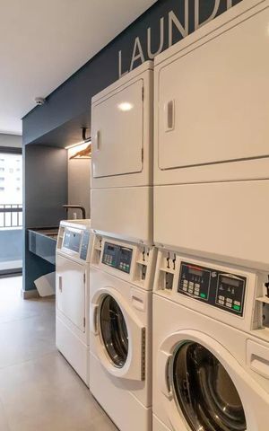 Studio para alugar com 25m², 1 quarto e sem vaga Studio para alugar com 25m², 1 quarto e sem vagaLavanderia