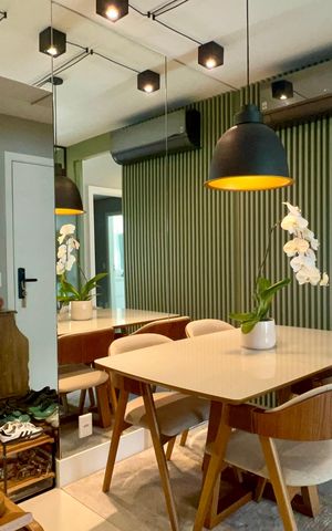 Apartamento à venda com 70m², 2 quartos e 1 vaga Apartamento à venda com 70m², 2 quartos e 1 vagaSala de Jantar