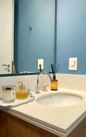 Apartamento à venda com 70m², 2 quartos e 1 vaga Apartamento à venda com 70m², 2 quartos e 1 vagaBanheiro