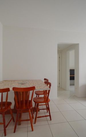 Apartamento para alugar com 65m², 2 quartos e 1 vagaSala