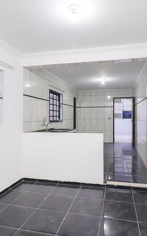 Casa à venda com 100m², 3 quartos e sem vagaSala