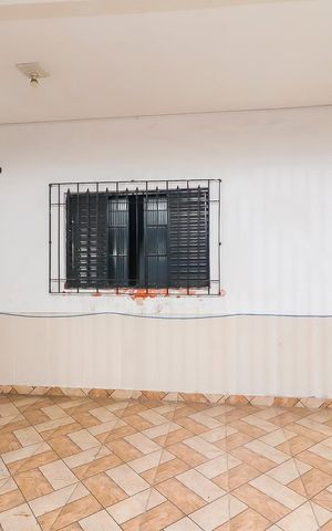 Casa à venda com 100m², 3 quartos e sem vagaGaragem