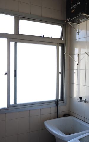Apartamento à venda com 60m², 2 quartos e 1 vagaÁrea de serviço