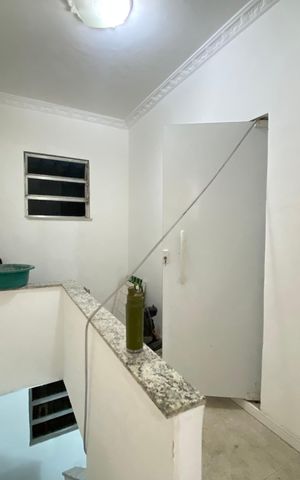 Casa à venda com 200m², 3 quartos e sem vaga