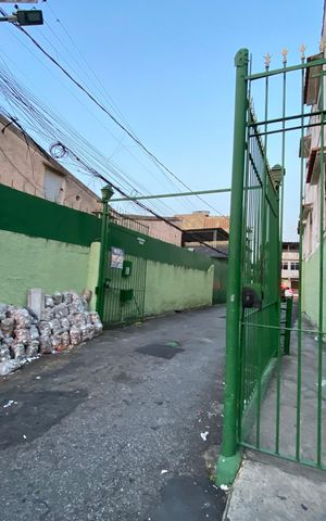 Casa à venda com 200m², 3 quartos e sem vaga