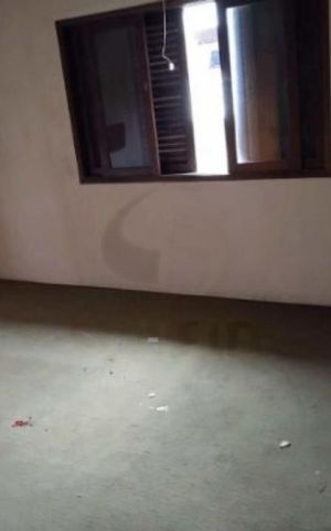 Casa à venda com 259m², 3 quartos e 4 vagas