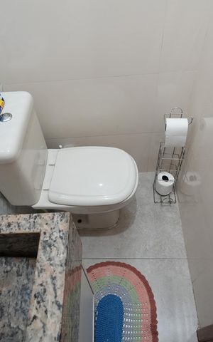 Casa à venda com 166m², 3 quartos e 2 vagasLavabo