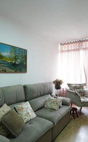 Casa à venda com 166m², 3 quartos e 2 vagasSala