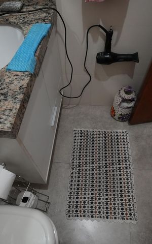 Casa à venda com 166m², 3 quartos e 2 vagasBanheiro Social