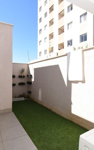 Casa de condomínio à venda com 180m², 3 quartos e sem vagaÁrea externa