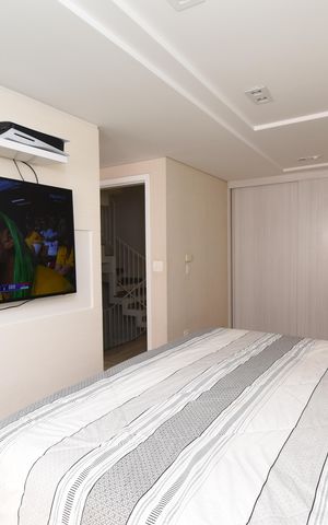 Casa de condomínio à venda com 180m², 3 quartos e sem vagaSuíte