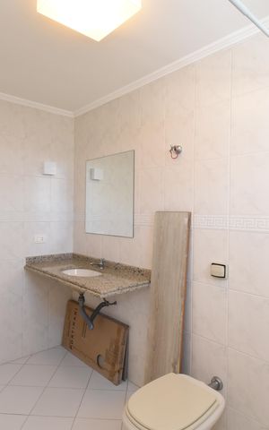 Casa de condomínio à venda com 180m², 3 quartos e sem vagaBanheiro da Suíte do Ático