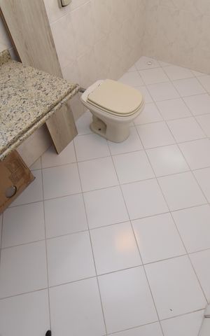 Casa de condomínio à venda com 180m², 3 quartos e sem vagaBanheiro da Suíte do Ático