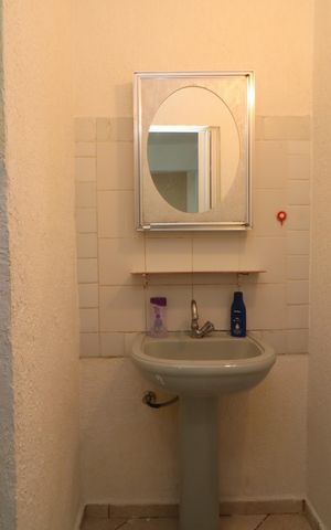 Casa à venda com 125m², 3 quartos e 1 vagaBanheiro