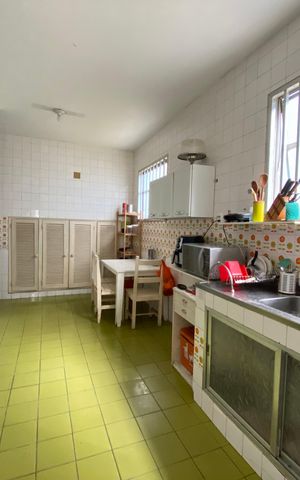 Casa à venda com 369m², 5 quartos e 2 vagas