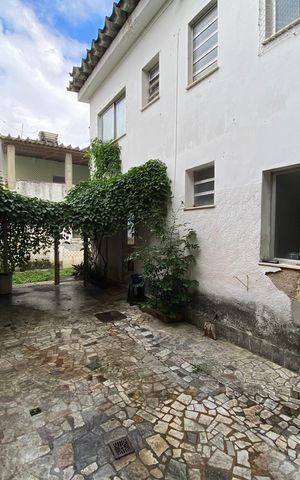 Casa à venda com 369m², 5 quartos e 2 vagas