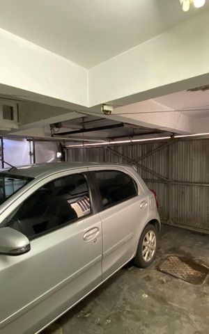 Casa à venda com 369m², 5 quartos e 2 vagas