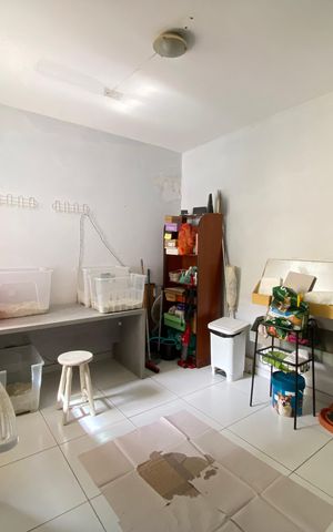 Casa à venda com 369m², 5 quartos e 2 vagas