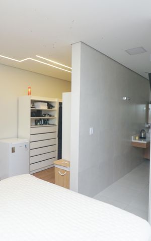Casa à venda com 250m², 4 quartos e 2 vagas Casa à venda com 250m², 4 quartos e 2 vagasSuíte Master