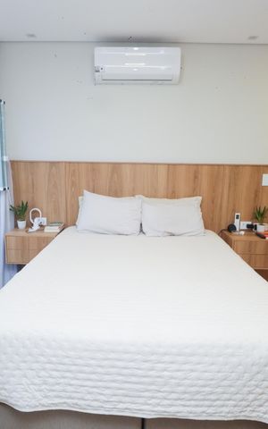 Casa à venda com 250m², 4 quartos e 2 vagas Casa à venda com 250m², 4 quartos e 2 vagasSuíte Master