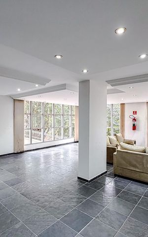 Apartamento à venda com 134m², 3 quartos e 2 vagas Apartamento à venda com 134m², 3 quartos e 2 vagasÁrea comum - Salão de festas