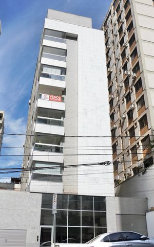 Apartamento à venda com 151m², 3 quartos e 3 vagas Apartamento à venda com 151m², 3 quartos e 3 vagasFachada do Prédio