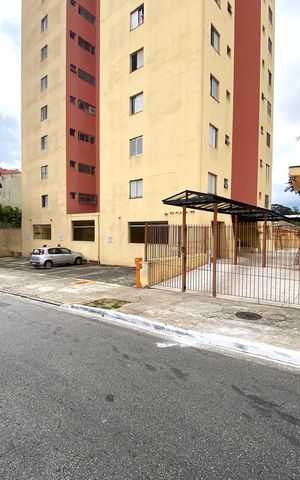 Apartamento à venda com 55m², 2 quartos e 1 vaga Apartamento à venda com 55m², 2 quartos e 1 vagaFachada