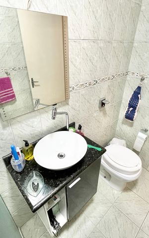 Casa para alugar com 130m², 2 quartos e 1 vaga Casa para alugar com 130m², 2 quartos e 1 vagaBanheiro