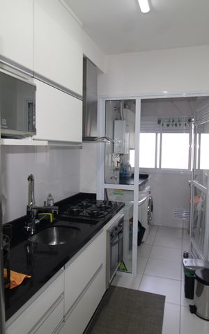 Apartamento à venda com 73m², 2 quartos e 1 vagaCozinha / Área de Serviço