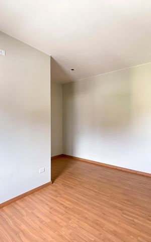 Casa à venda com 133m², 3 quartos e 2 vagas Casa à venda com 133m², 3 quartos e 2 vagasSuíte 1