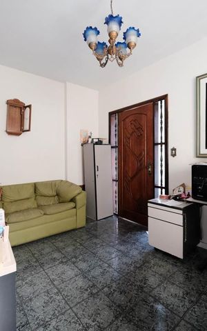 Casa para alugar com 330m², 6 quartos e 4 vagasSala