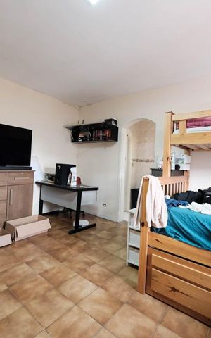 Casa para alugar com 330m², 6 quartos e 4 vagasSuíte