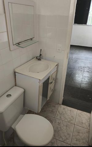 Apartamento para alugar com 48m², 2 quartos e 1 vaga Apartamento para alugar com 48m², 2 quartos e 1 vagaBanheiro