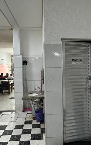 Casa para alugar com 175m², 2 quartos e 2 vagas Casa para alugar com 175m², 2 quartos e 2 vagasGaragem e Galpão