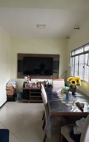 Casa para alugar com 175m², 2 quartos e 2 vagas Casa para alugar com 175m², 2 quartos e 2 vagasSala