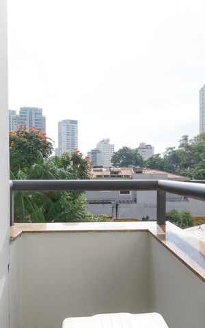 Apartamento para alugar com 135m², 4 quartos e 2 vagas Apartamento para alugar com 135m², 4 quartos e 2 vagasSacada da Suíte 1