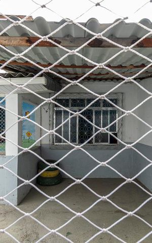 Casa para alugar com 560m², 5 quartos e 6 vagas Casa para alugar com 560m², 5 quartos e 6 vagasFundos - Vista do salão extra reversível