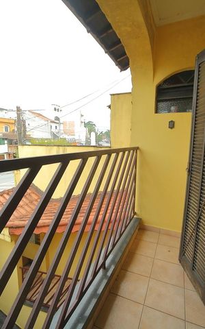 Casa à venda com 298m², 3 quartos e 4 vagasVaranda da Suíte 