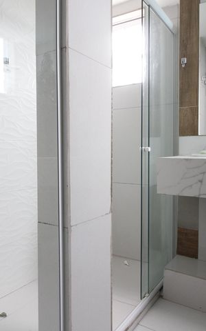 Casa de condomínio para alugar com 58m², 2 quartos e sem vagaBanheiro social 