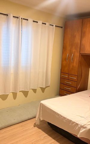 Casa de condomínio à venda com 420m², 3 quartos e 4 vagas Casa de condomínio à venda com 420m², 3 quartos e 4 vagasQuarto